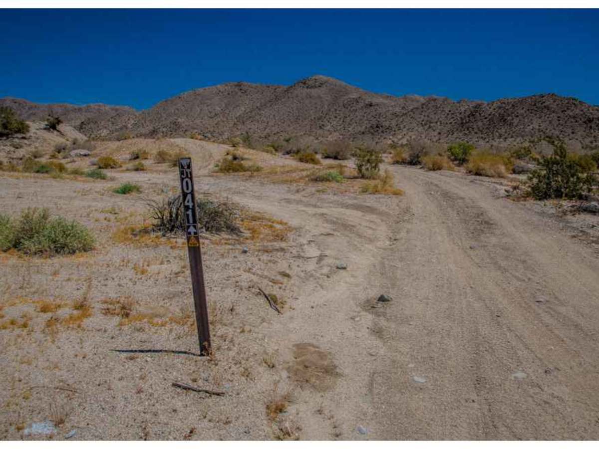 Thermal Canyon Road photo 5