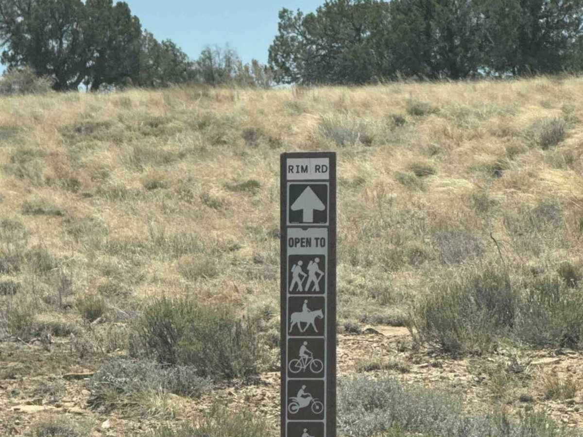 Crag Road trail photo
