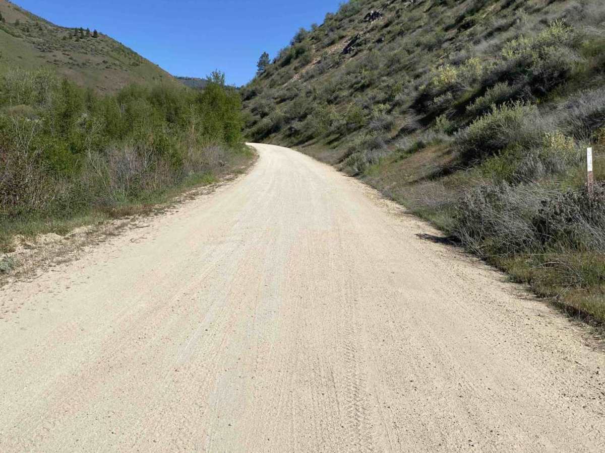 Cottonwood Creek Road - FS 377 photo 2