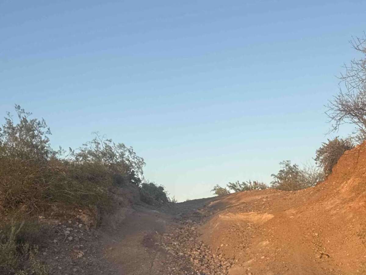 28002 photo 4
