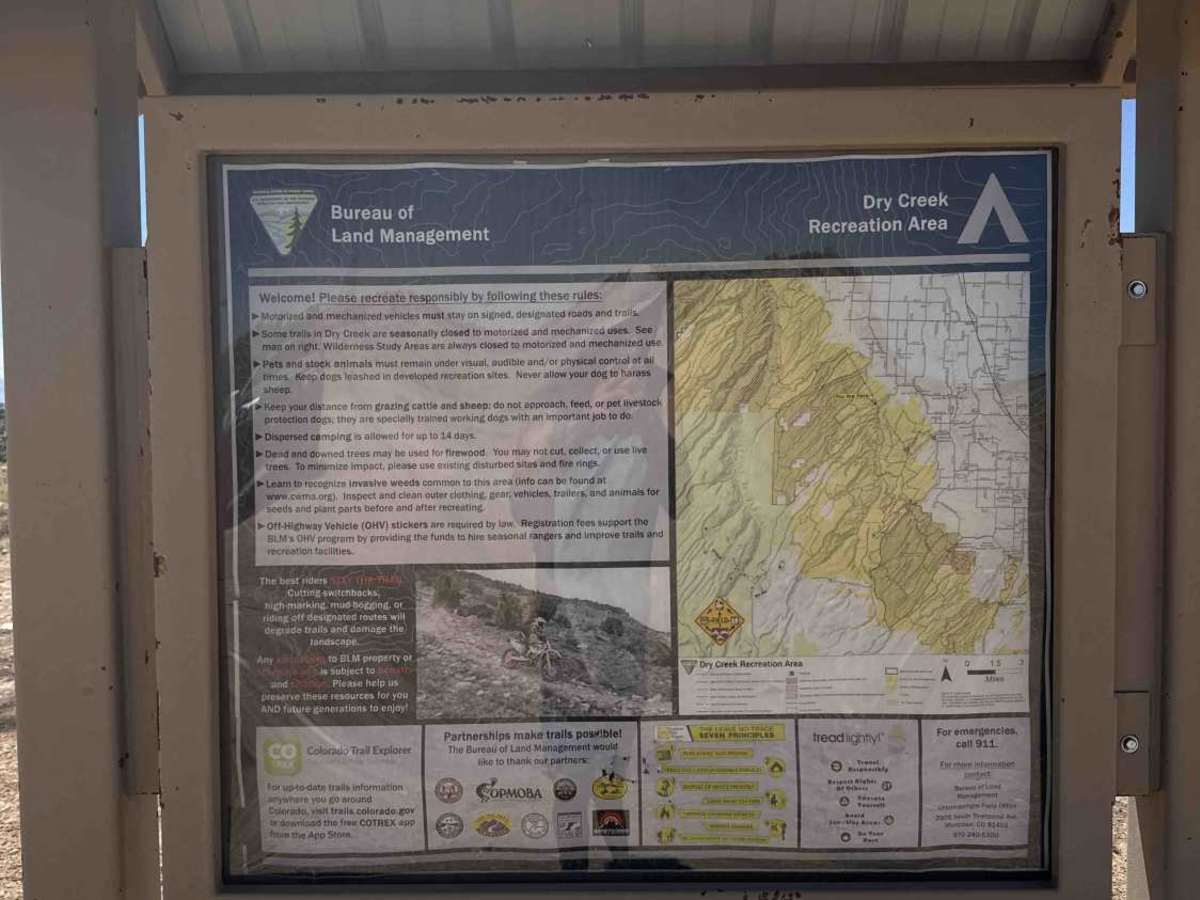 Dry Creek Road photo 3