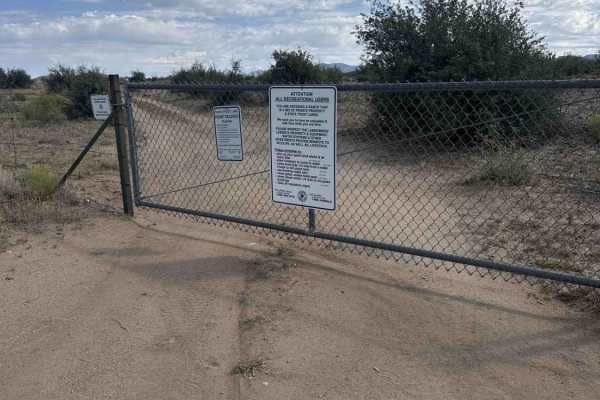 Sandy Gate Wash Trail 