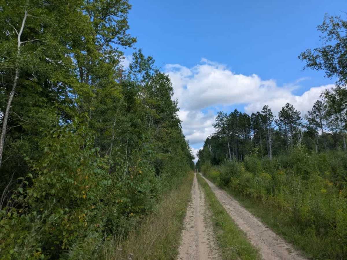 2743 trail photo