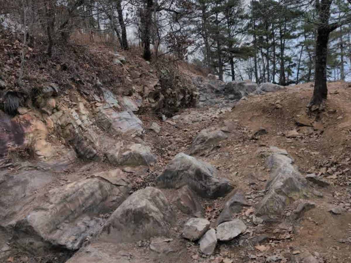 D2 Bailie's Boulders photo 3