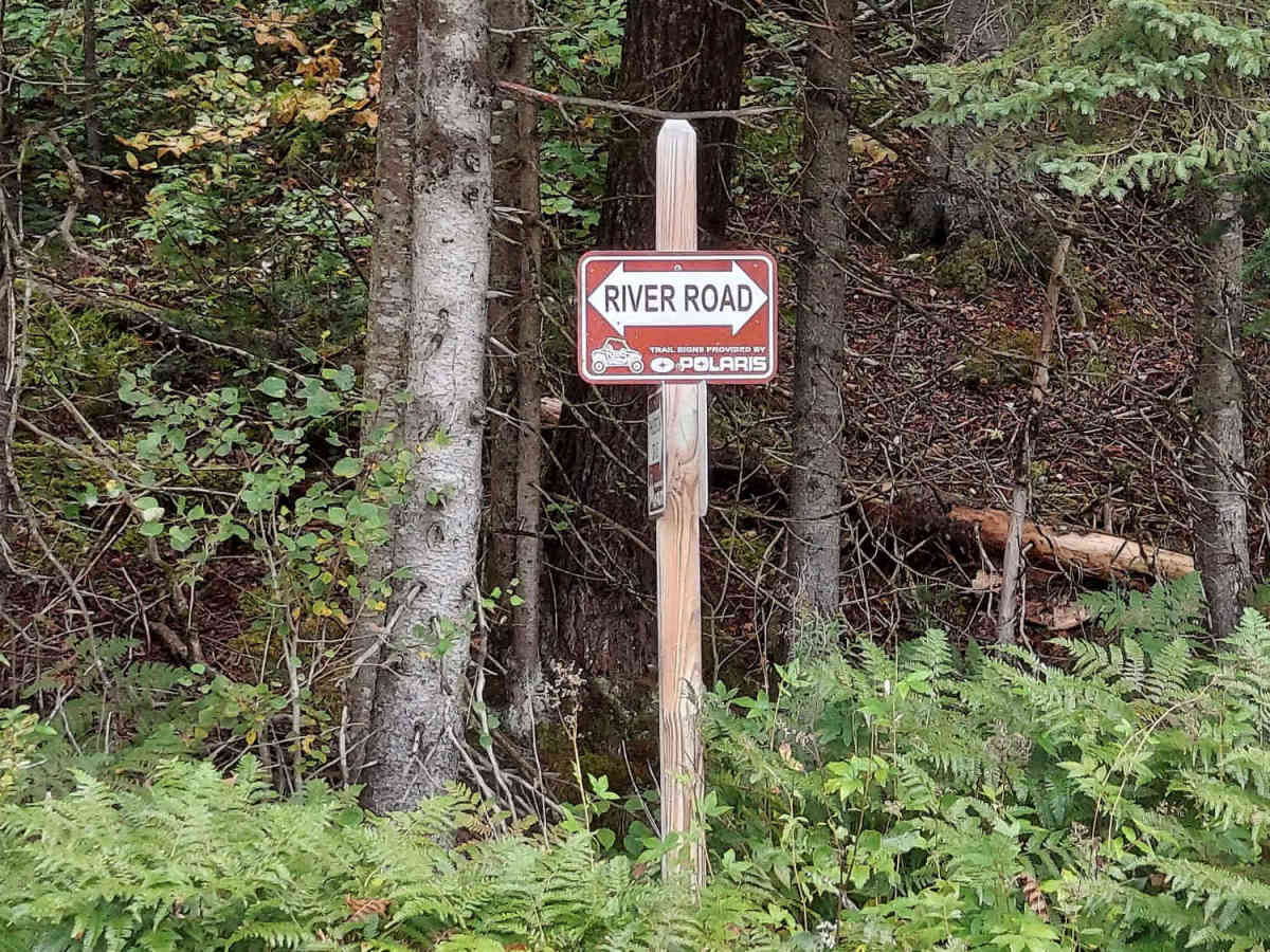 River Road trail photo