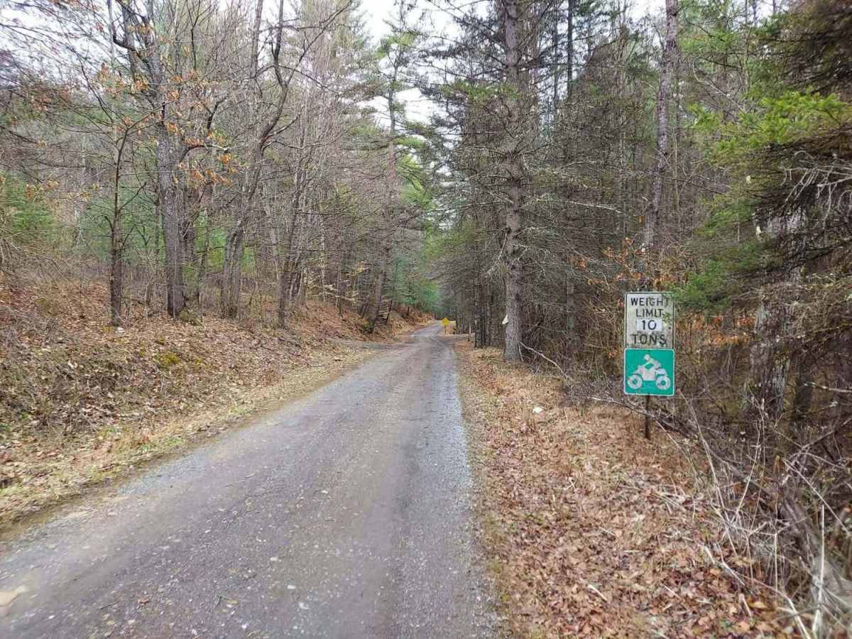 Summerson Road trail photo