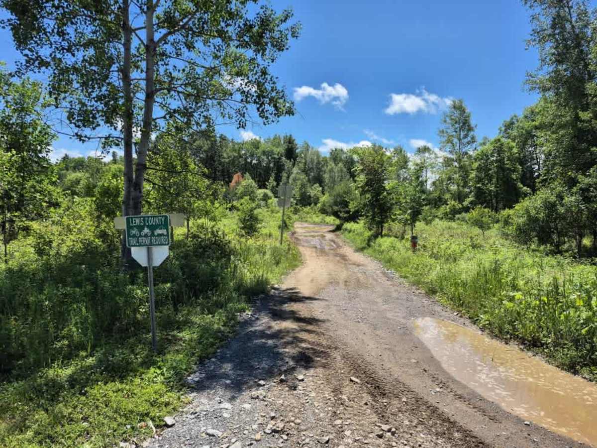 Burdick's Crossing trail photo