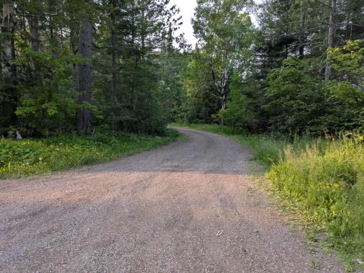 Wanless Road photo 6
