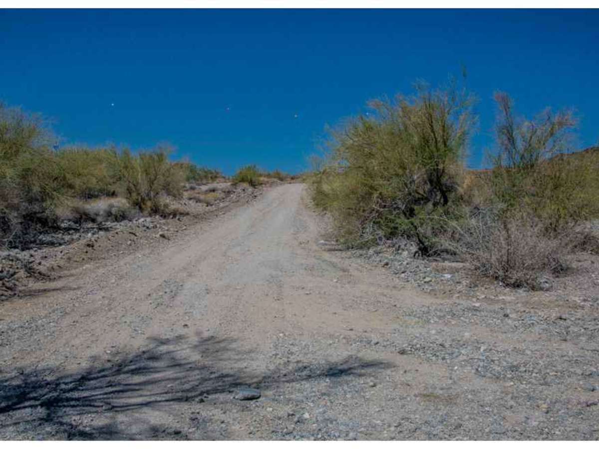 Lower Pinkham Canyon trail photo