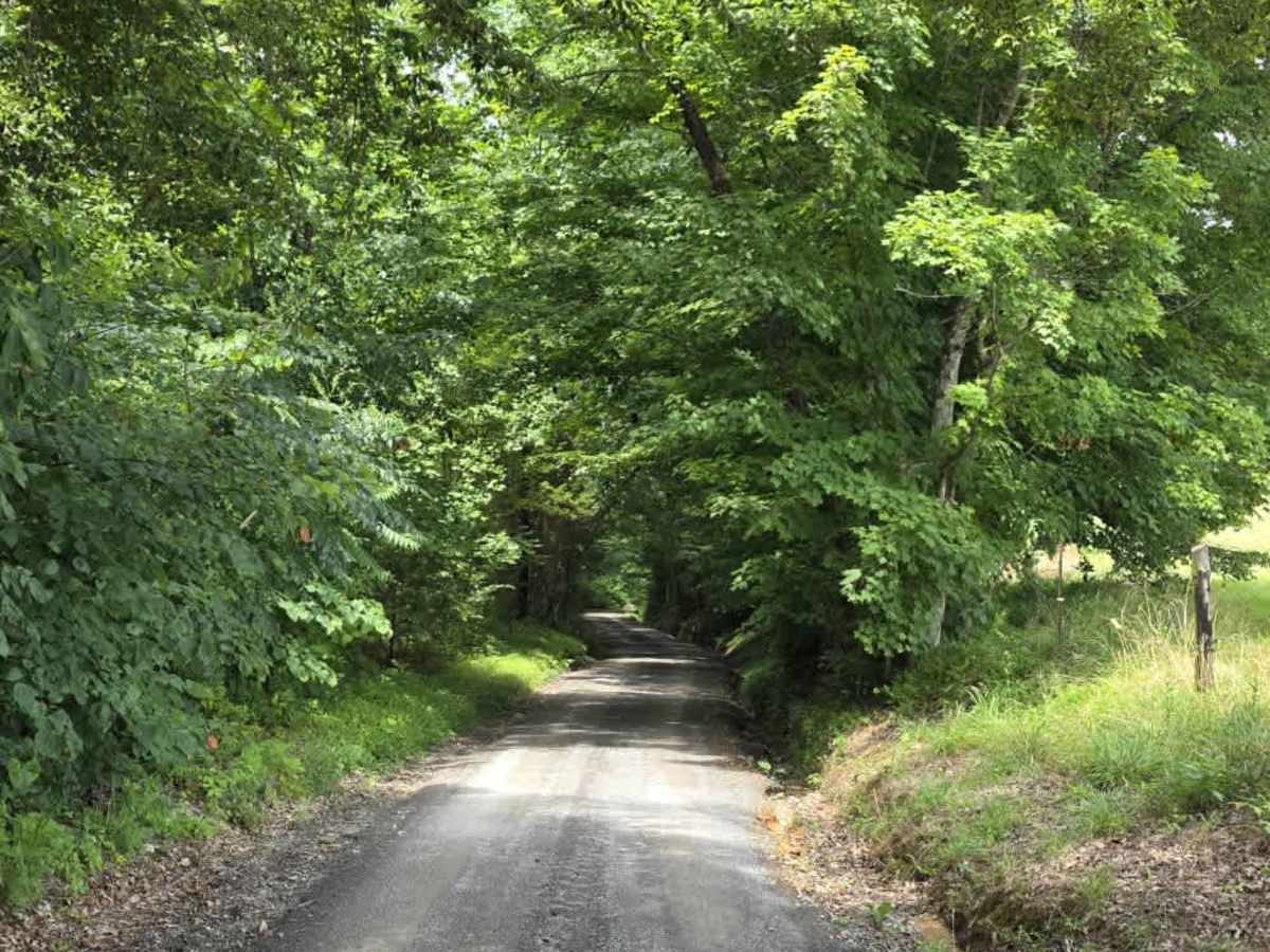 Highland Road - Macon County Tour trail photo
