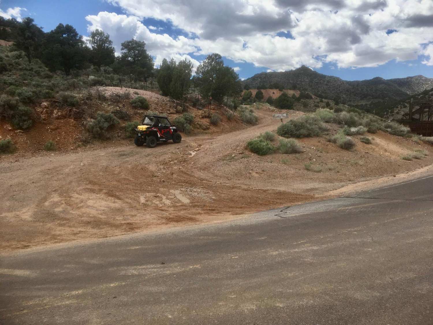 Caselton Access Road