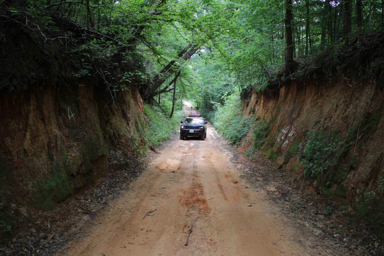 Old Stagecoach Road