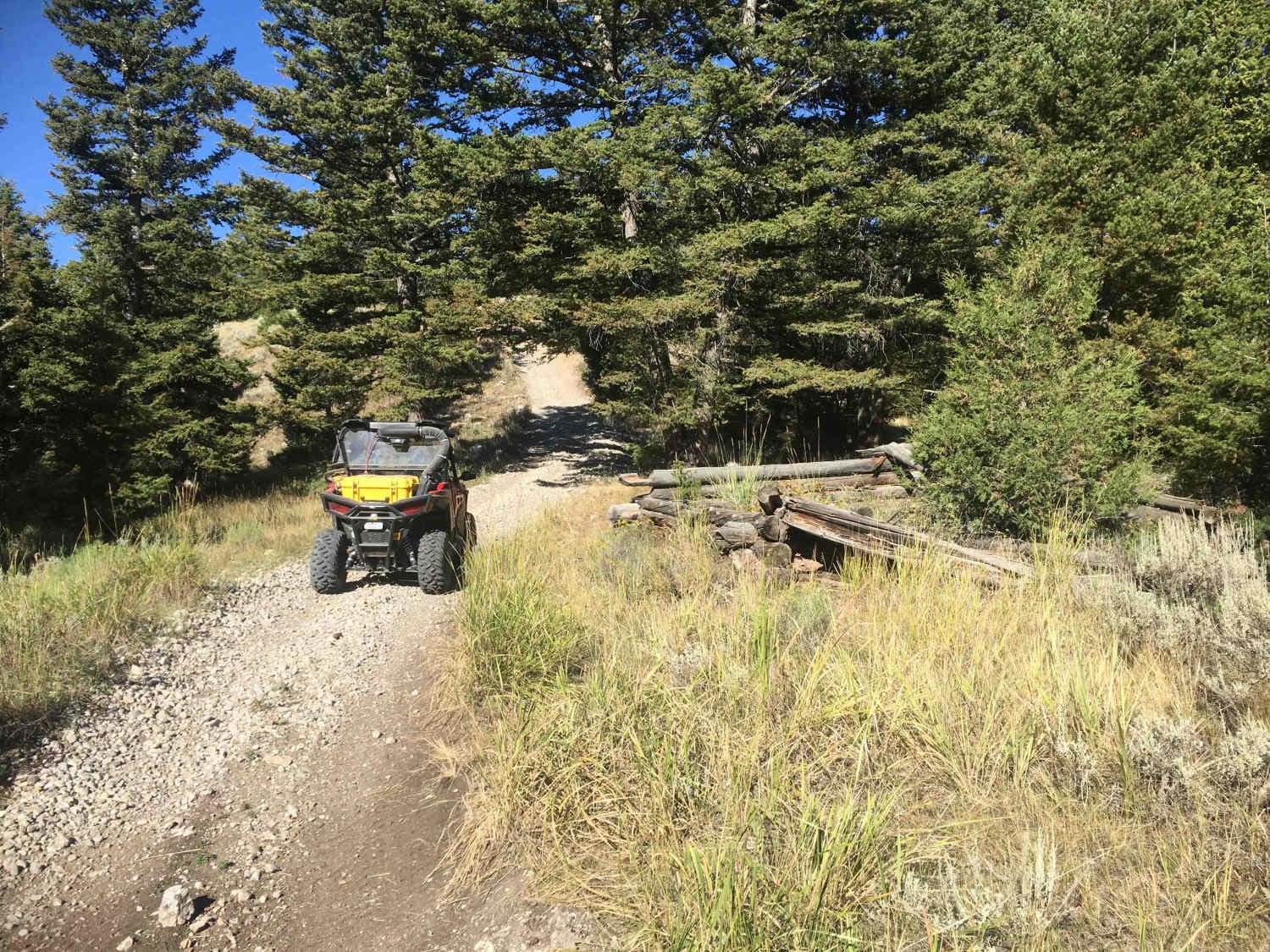 Pass Creek Lake Trail
