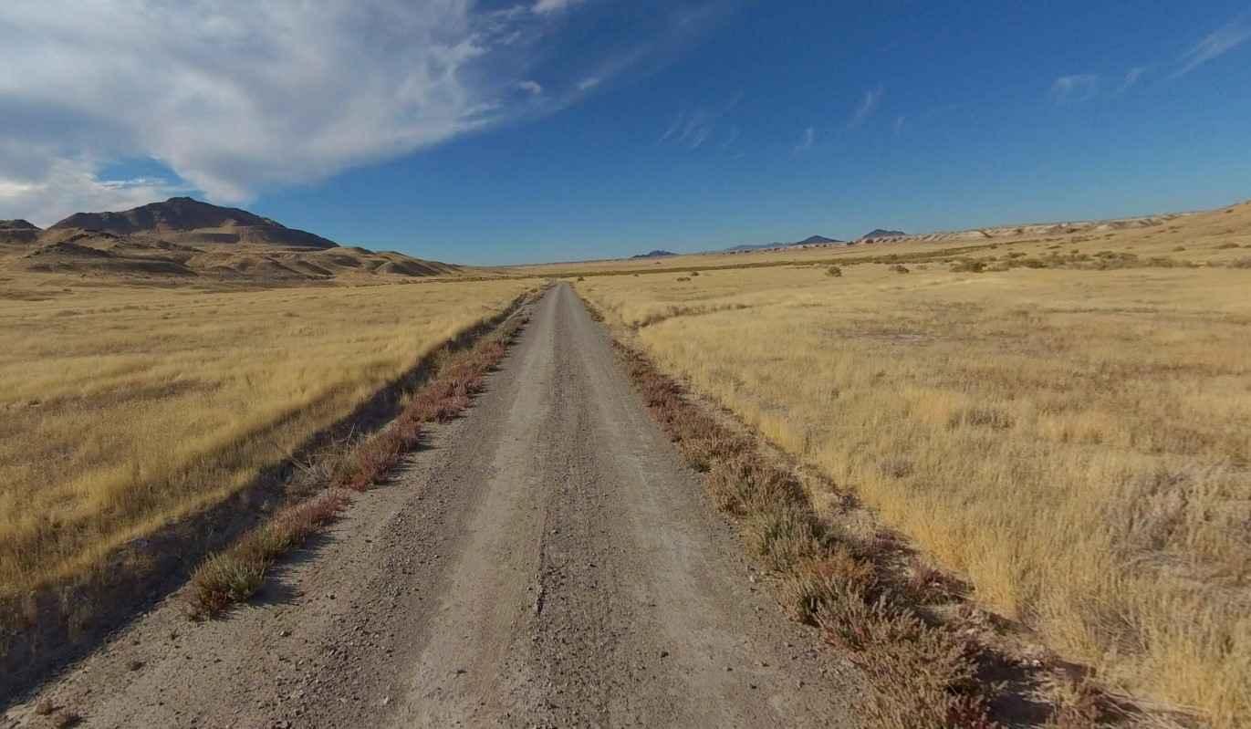 Old River Bed Road-TC02836