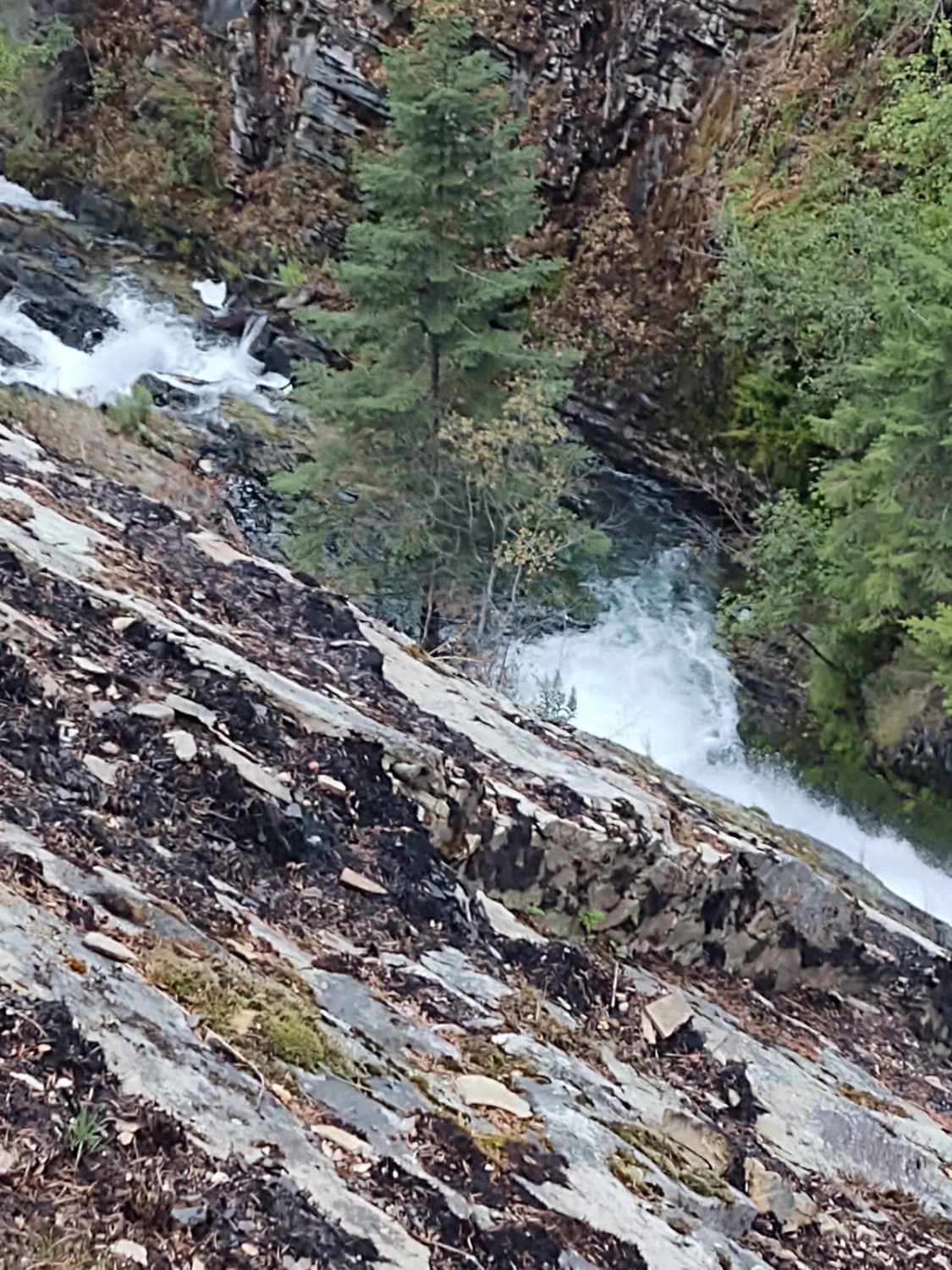 Graves Creek Falls/Vermilion 