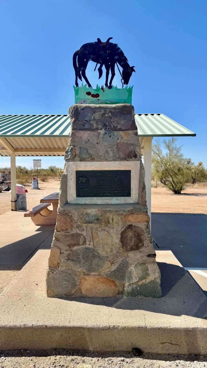 The Pinal Pioneer Pole Line East