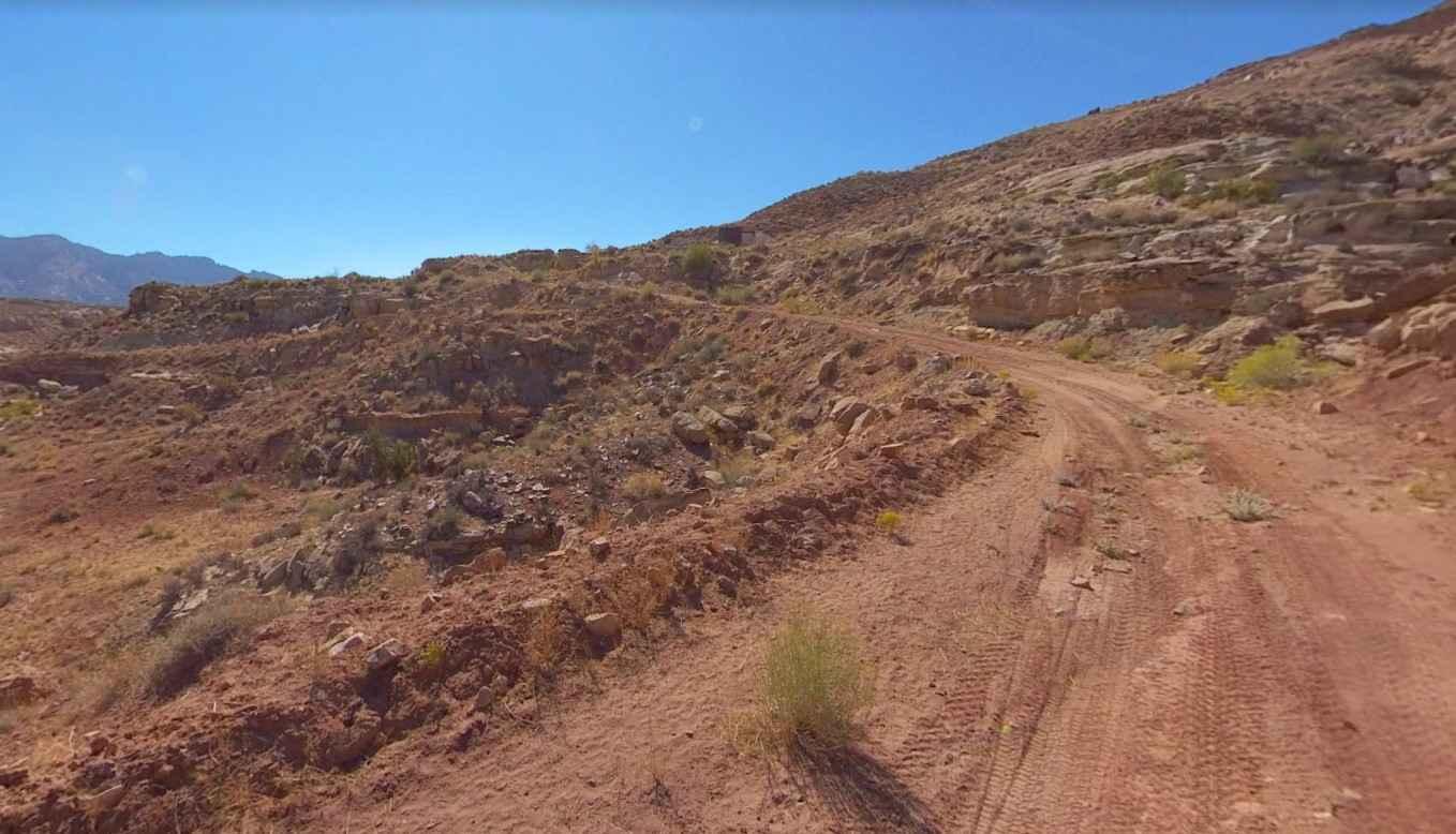 Ticaboo Mesa Road - BLM13400