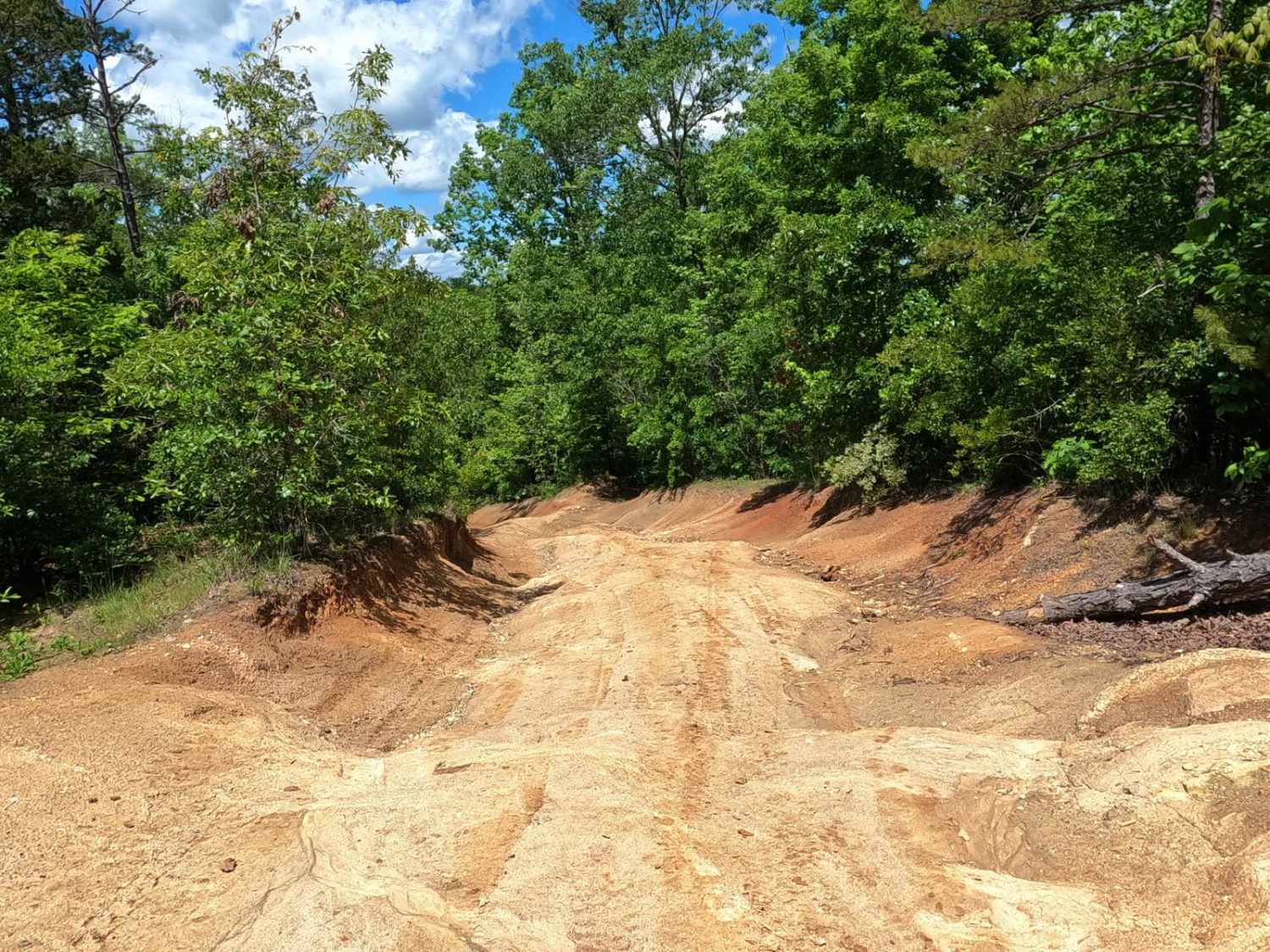 Arrowhead Alley