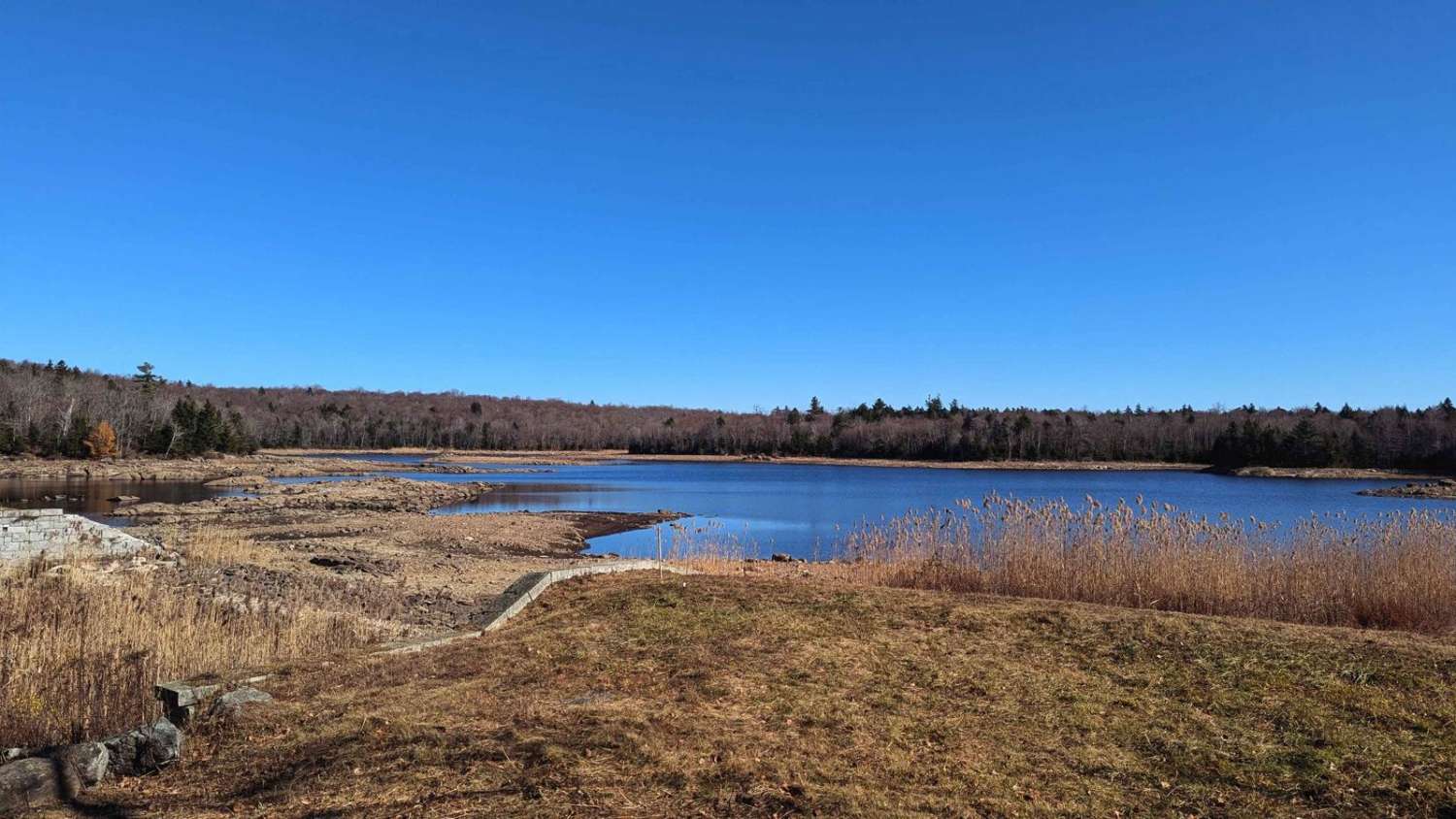 Ashley Lake Road