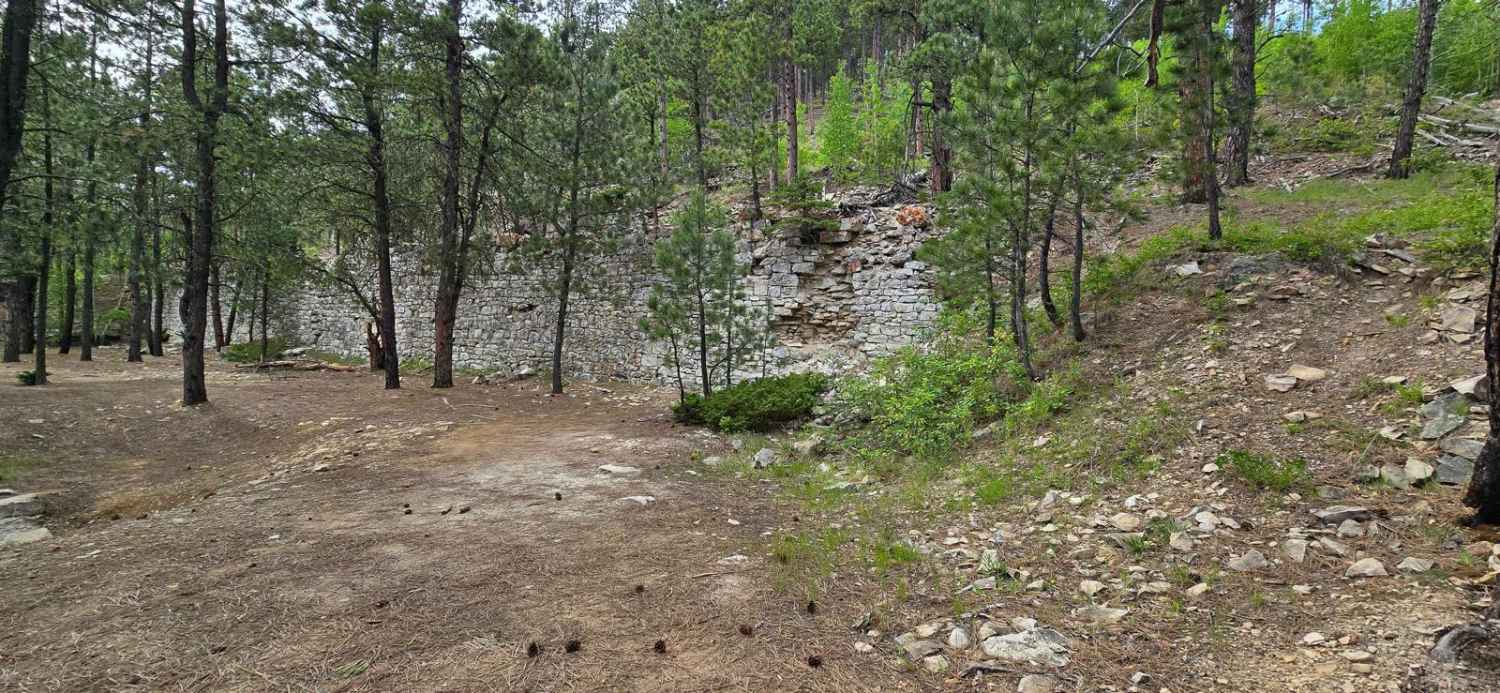 China Wall Trail
