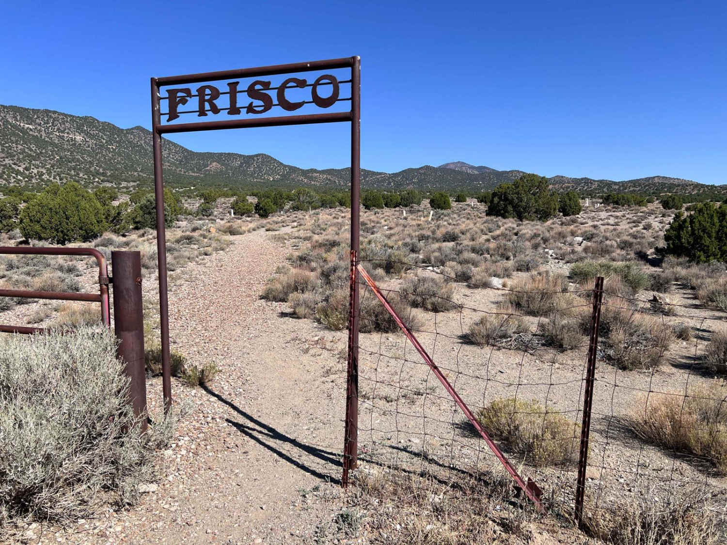 Frisco Mine & Cemetery