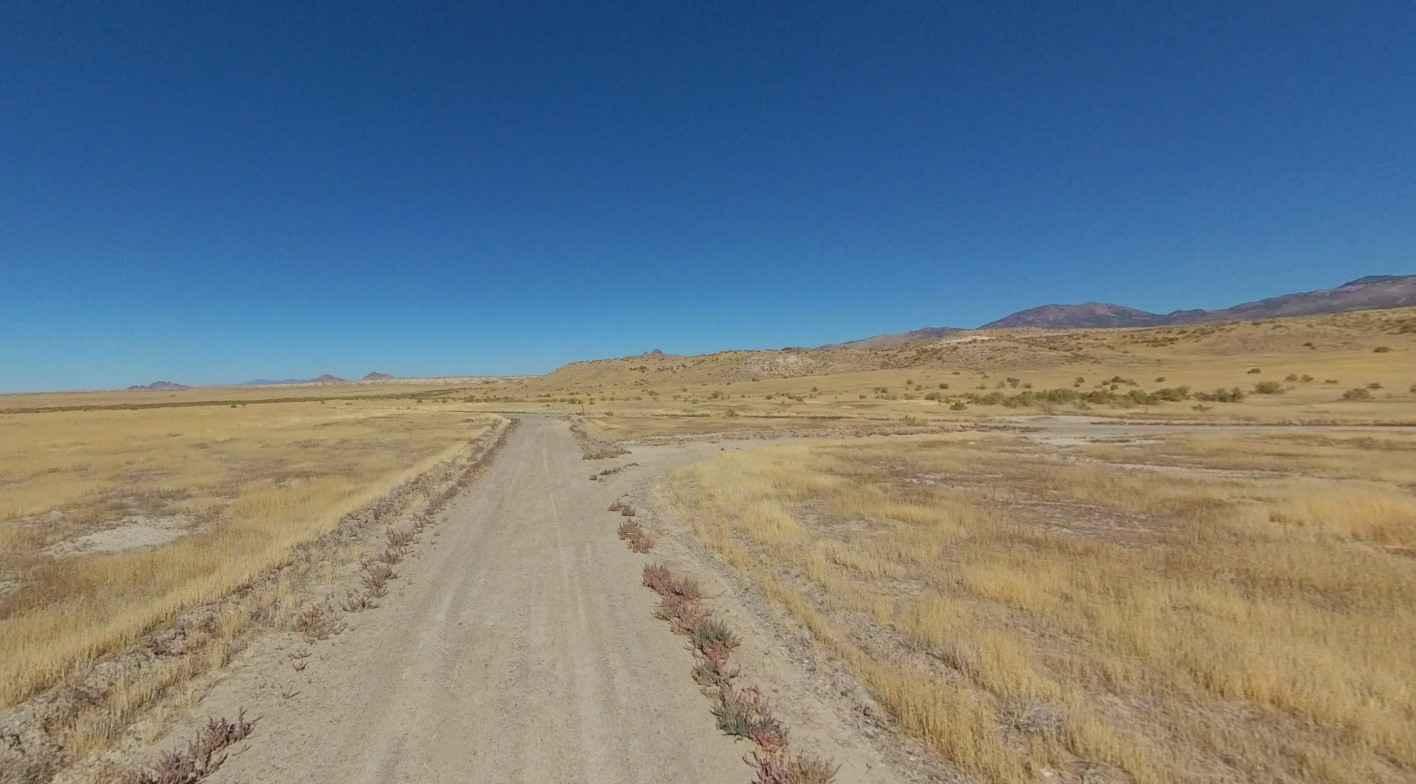Slow Elk Wash Road-TC02850