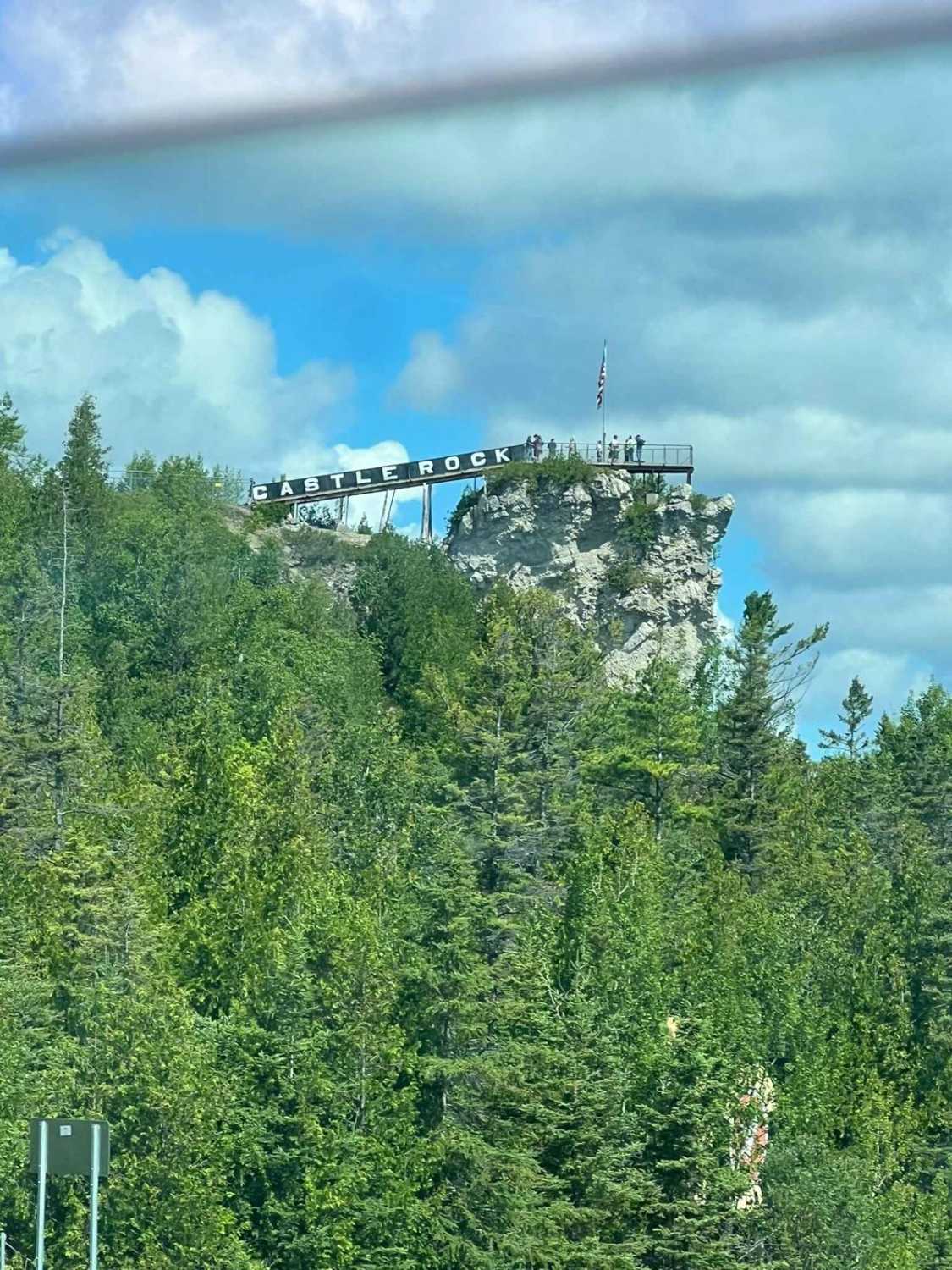 Castle Rock to Round Lake