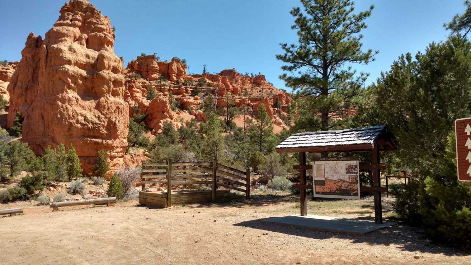 Casto Canyon OHV Trail-NFS33089