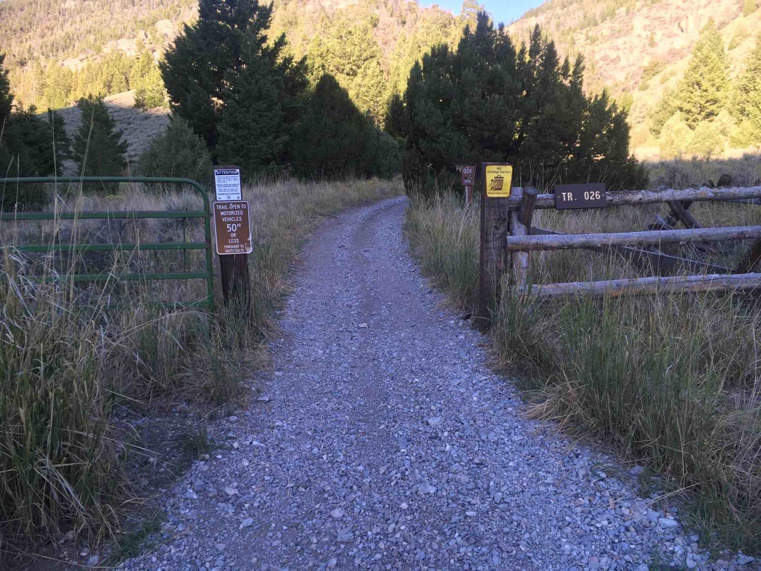 Pass Creek Lake Trail
