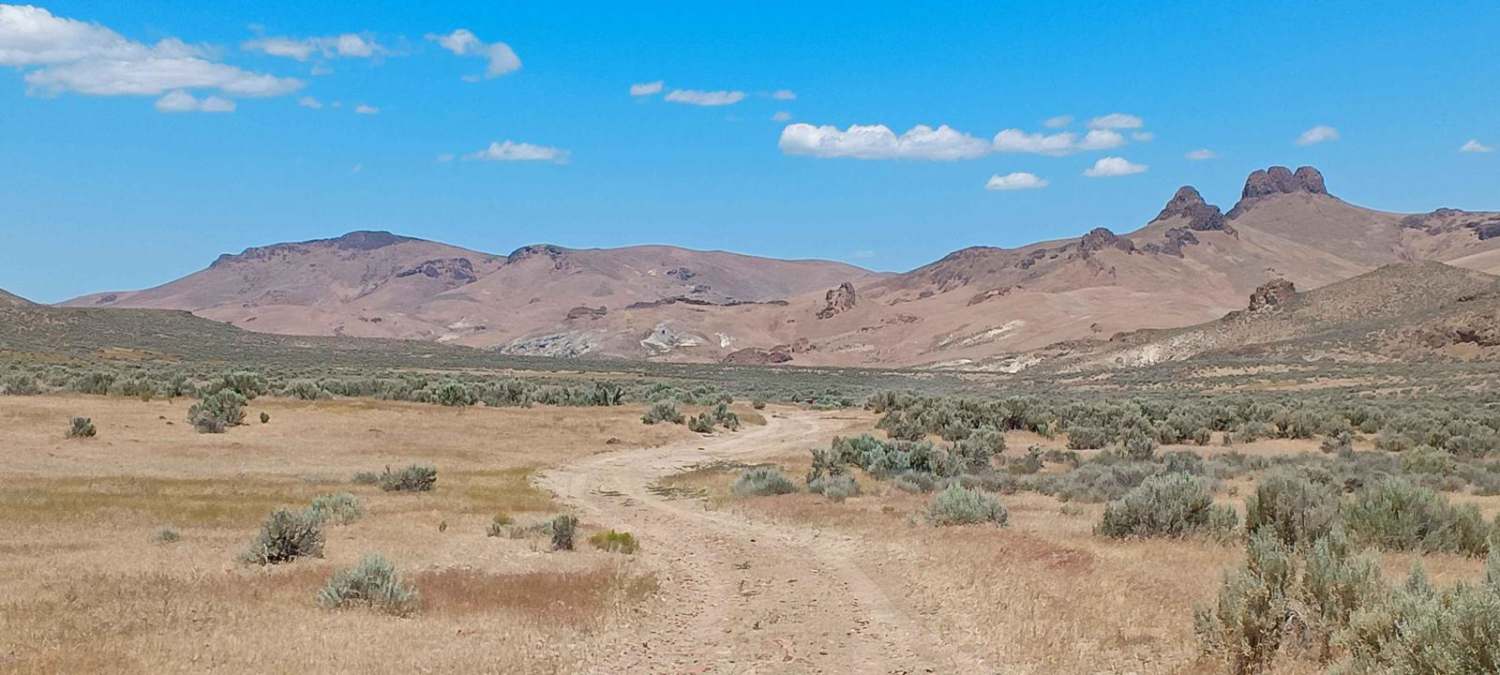 Three Fingers Gulch Trail