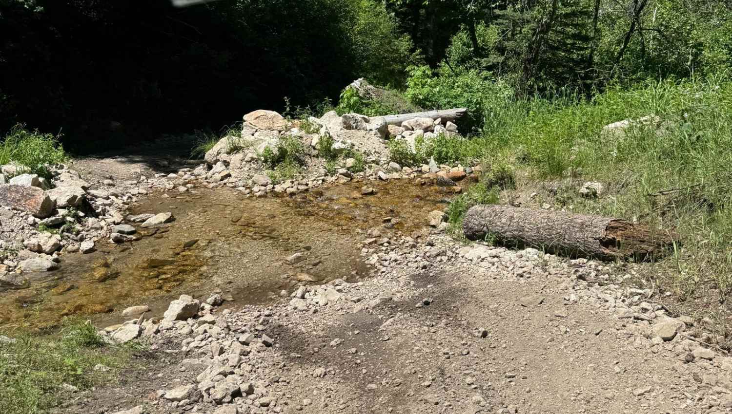 Iron Mountain-  FS 7050 