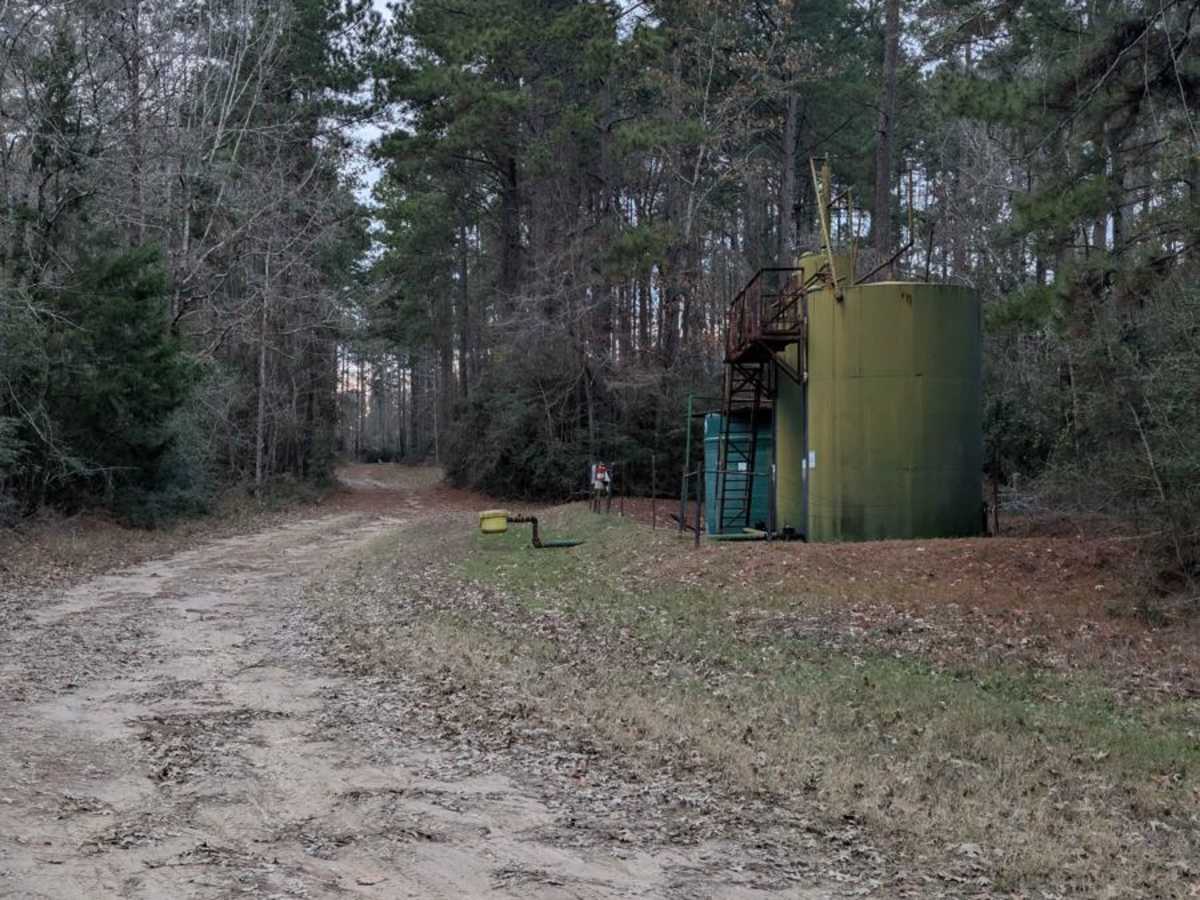 Gas Pump Trail photo 5