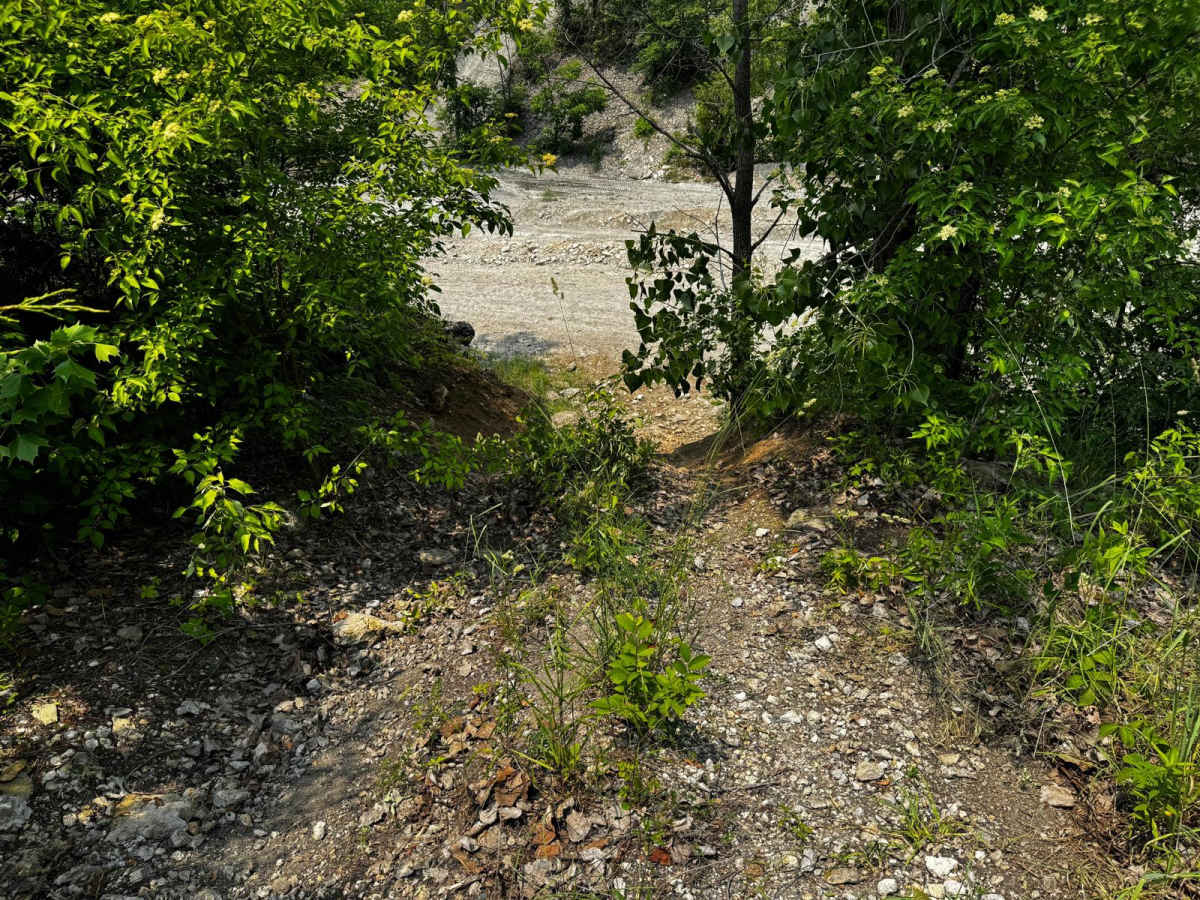 Yee Haw Ledges 111 photo 3