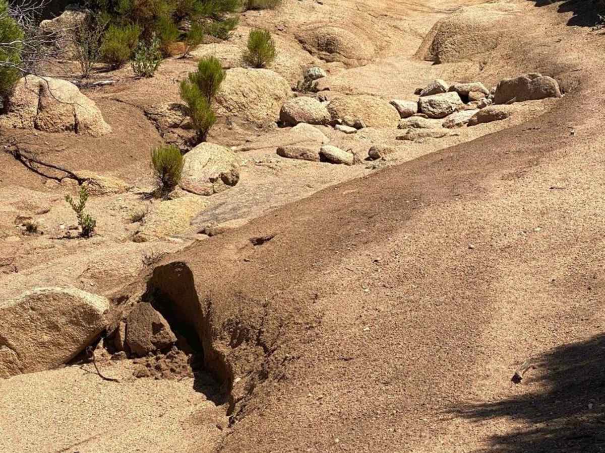 El Compadre North to Laguna Hanson Crossover trail photo