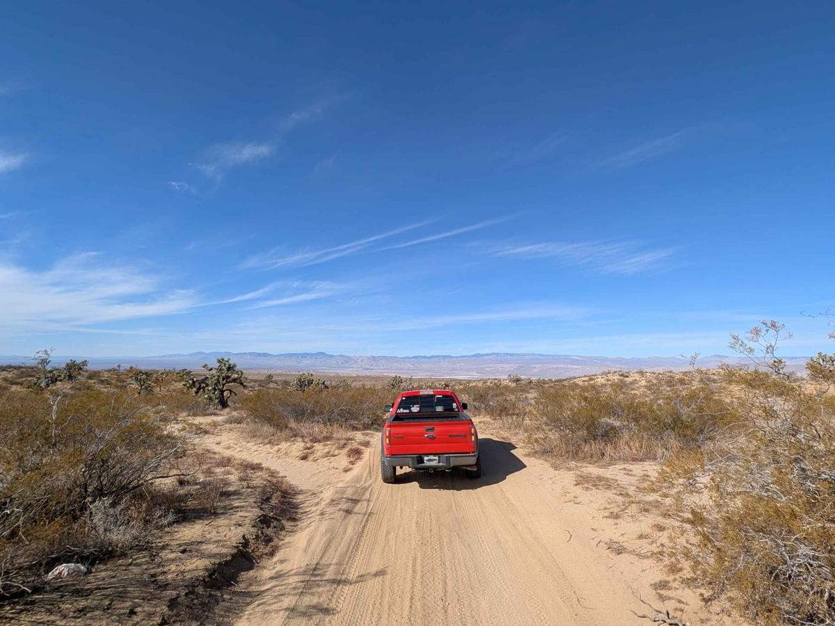 R43 Willis Well Road trail photo