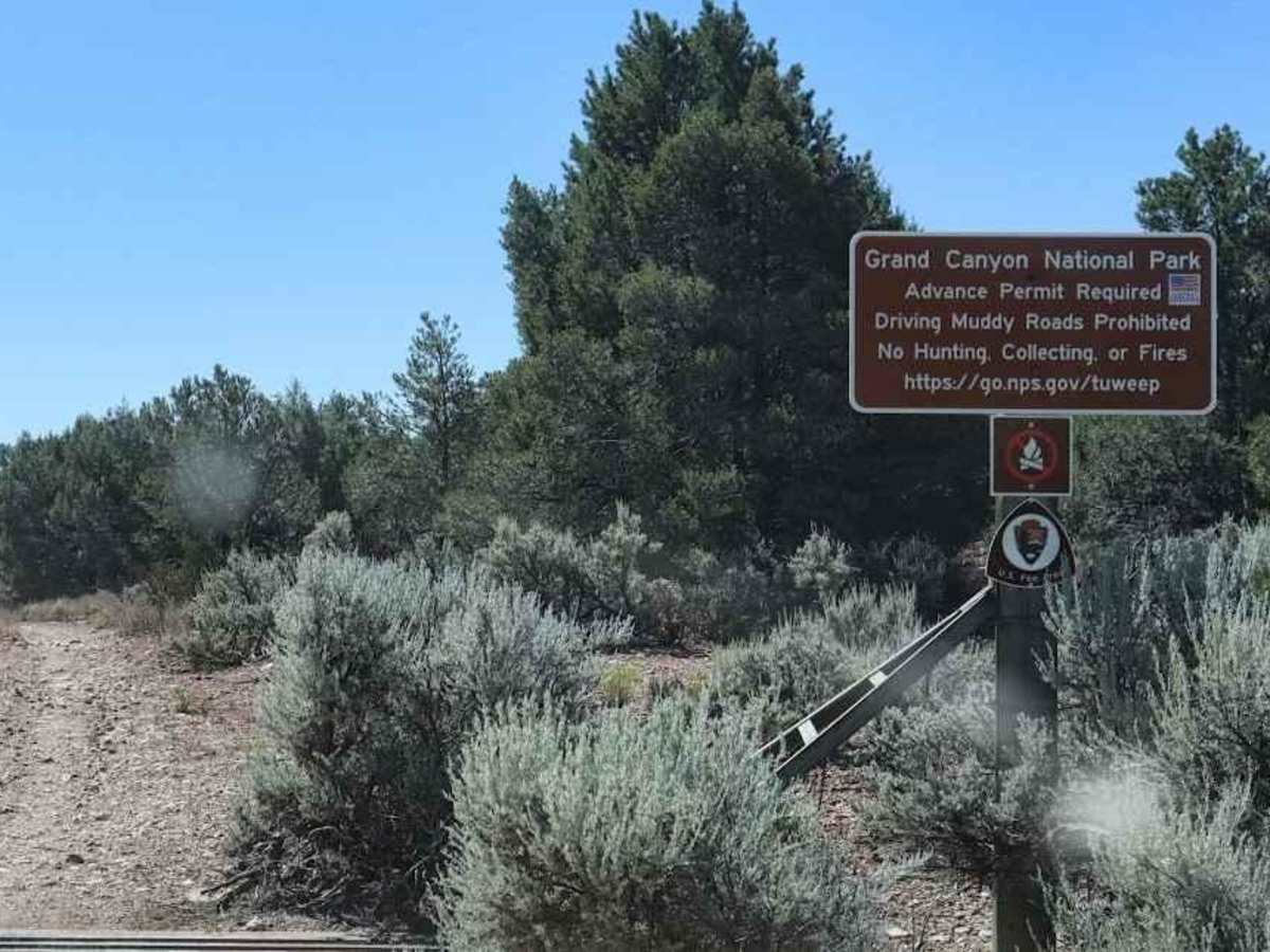 SB Point Road photo 5