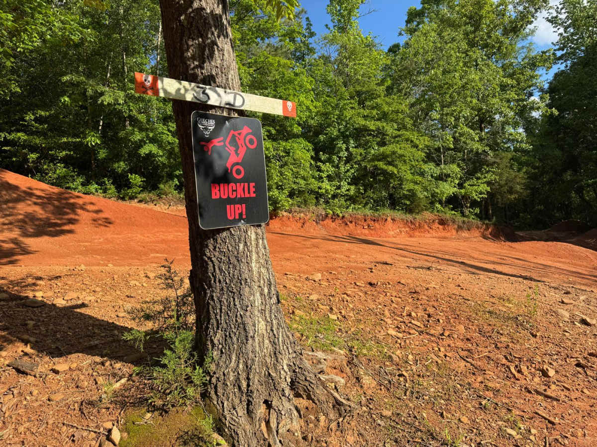 3D trail photo