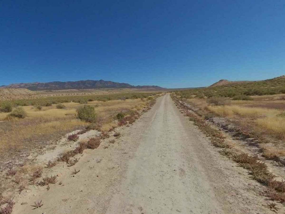 Old River Bed Road-TC02836 photo 6