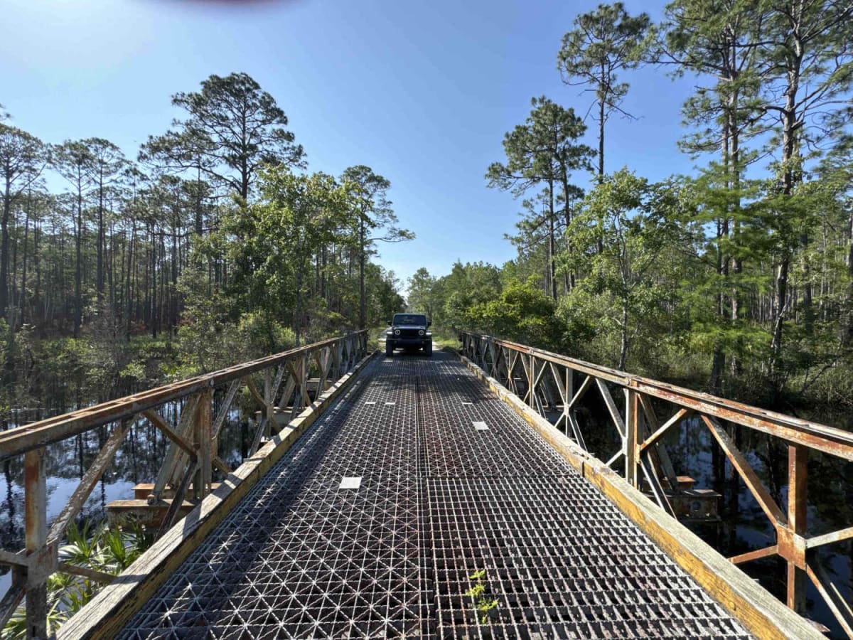 Buck Siding Road photo 5