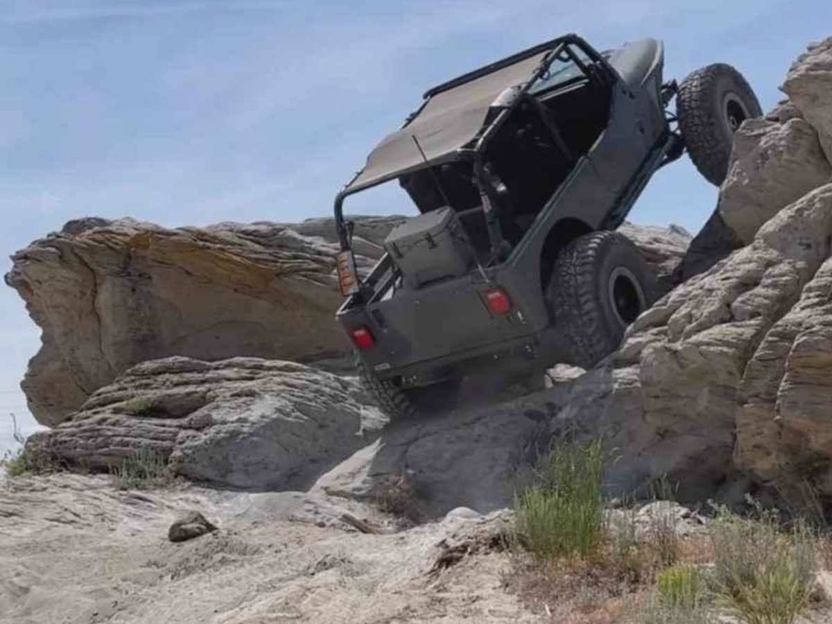 Sand Dune Gulch-Vernal photo 3