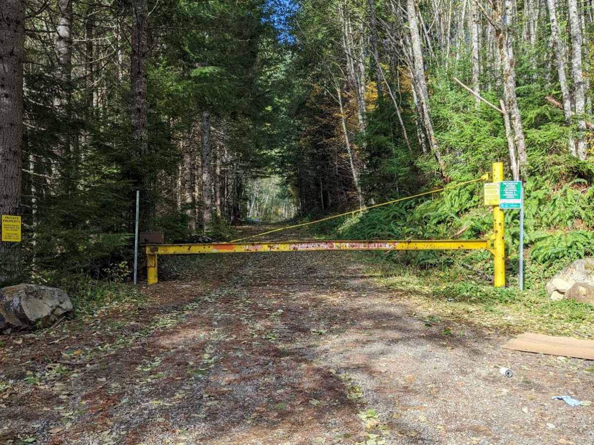 Slippery Creek Road photo 3