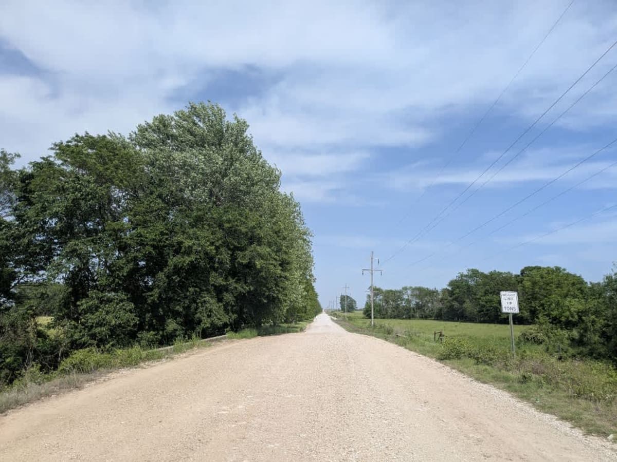 E0220 photo 2