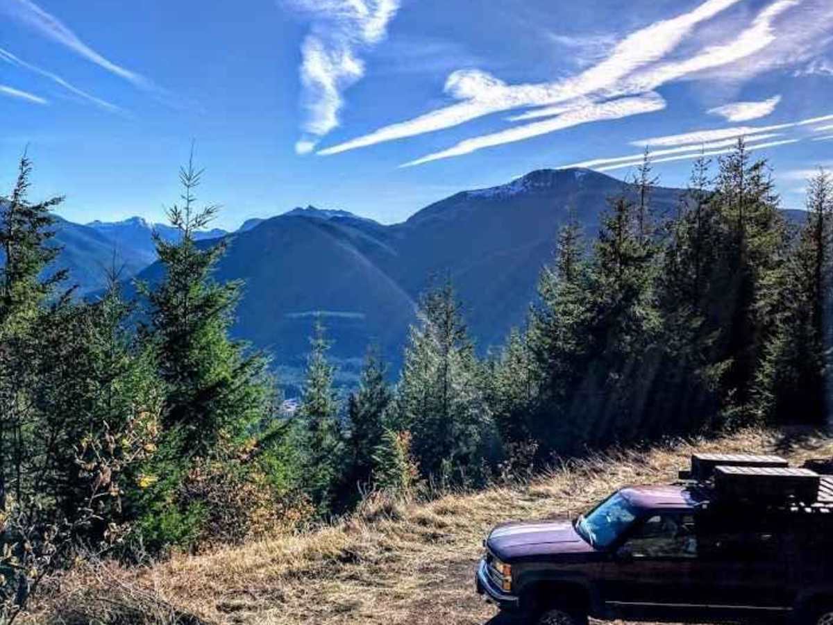 Layser Cave Sky Climb trail photo