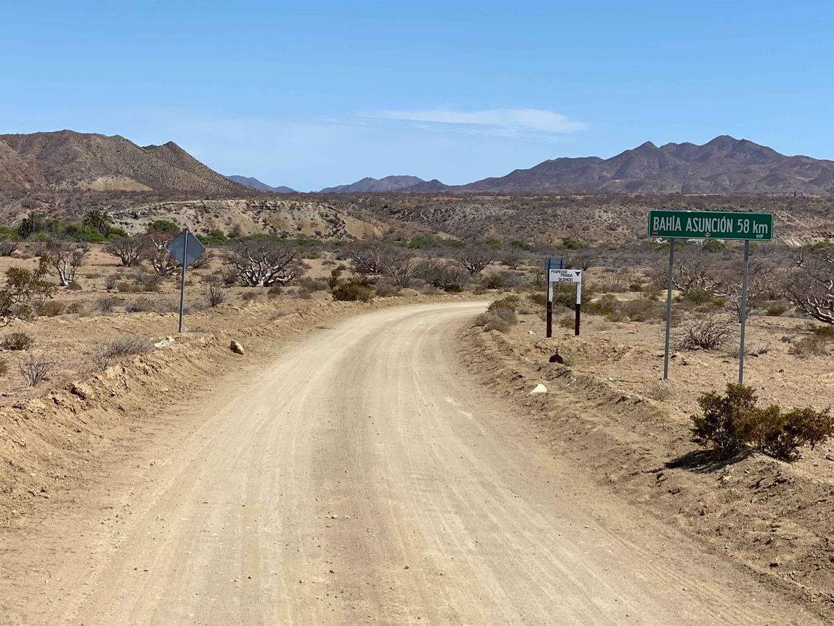 Dirt Route to Bahia Asuncion trail photo