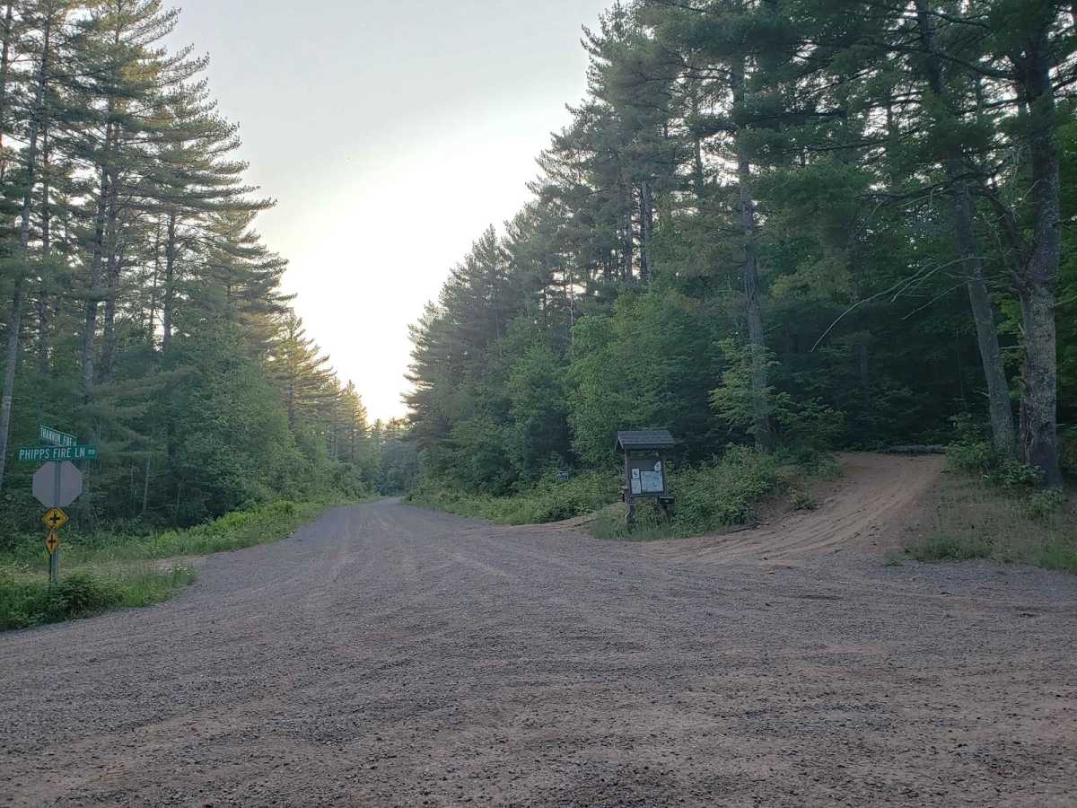 Phipps Fire Lane photo 6