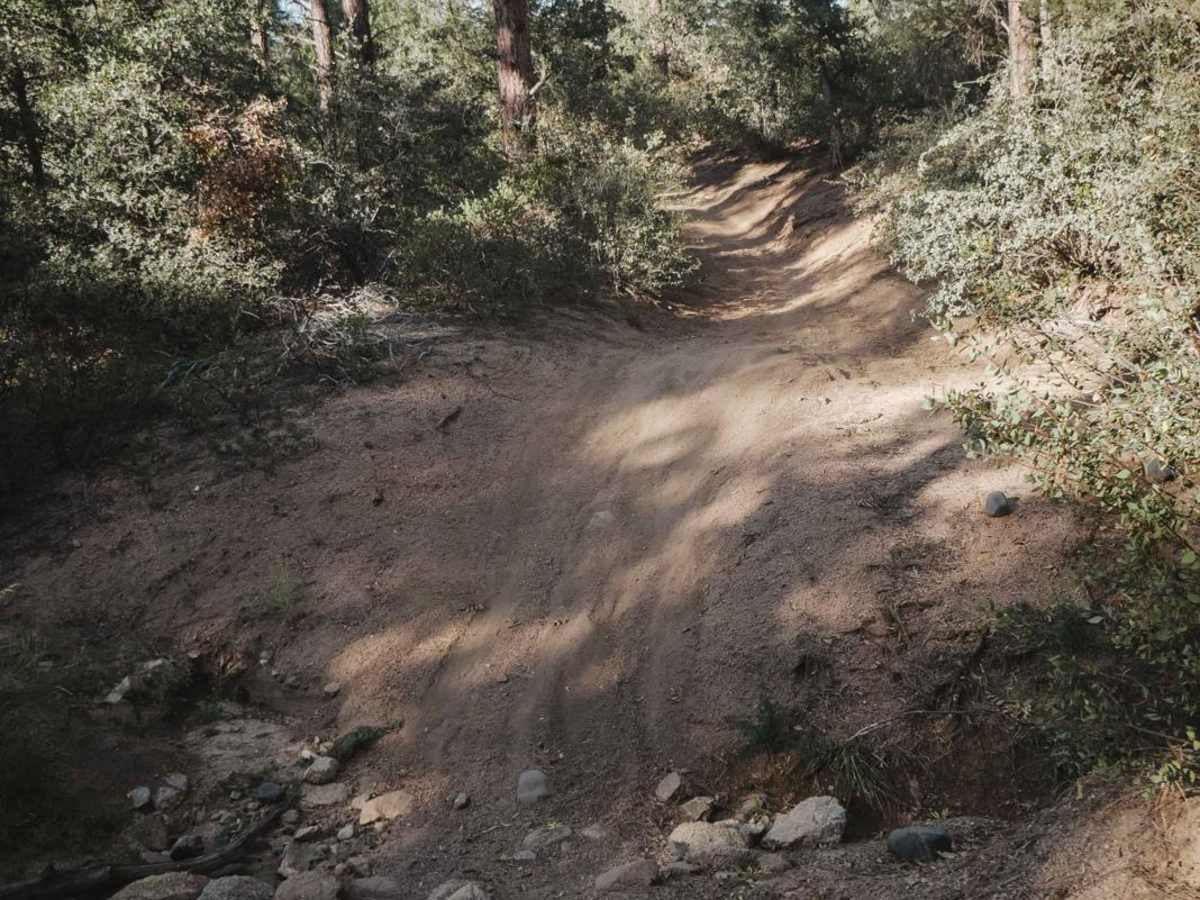 Trail 2 photo 2