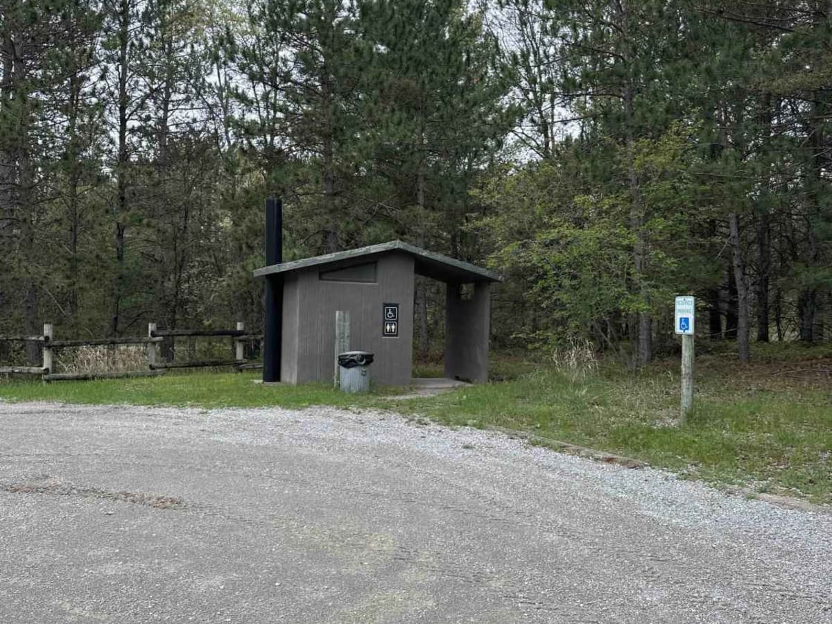 H9 Liberty Road to 2179 photo 4