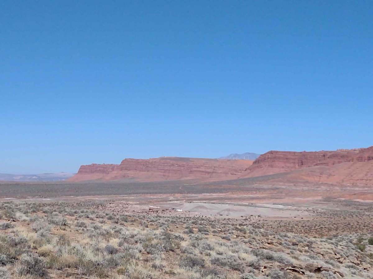 Far East Access Road to Hurricane Wash photo 5