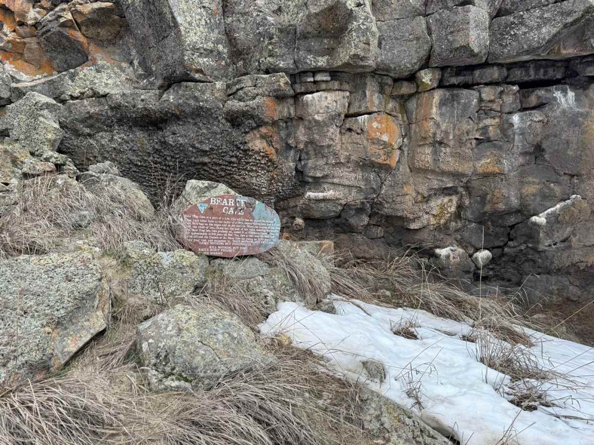Bear Trap Cave photo 6