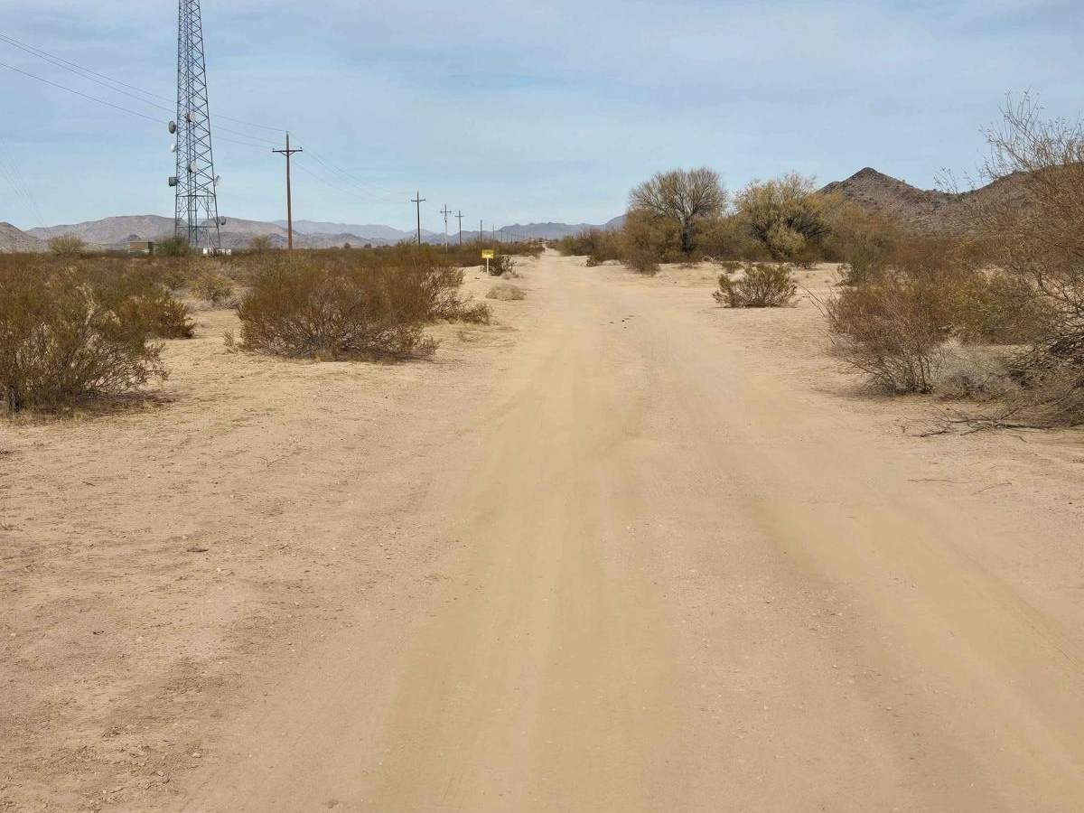 Pipeline to I-10 photo 4